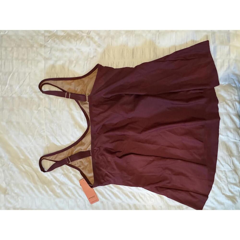 Women’s Wine Red Swim Tankini Top - Picture 2 of 4